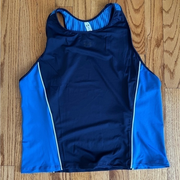 Under Armour Women’s Blue HeatGear Workout Tank Brand New - Picture 10 of 10